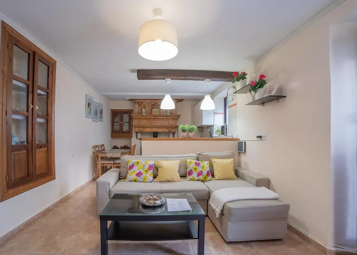 Ferienhaus Ar Rural *